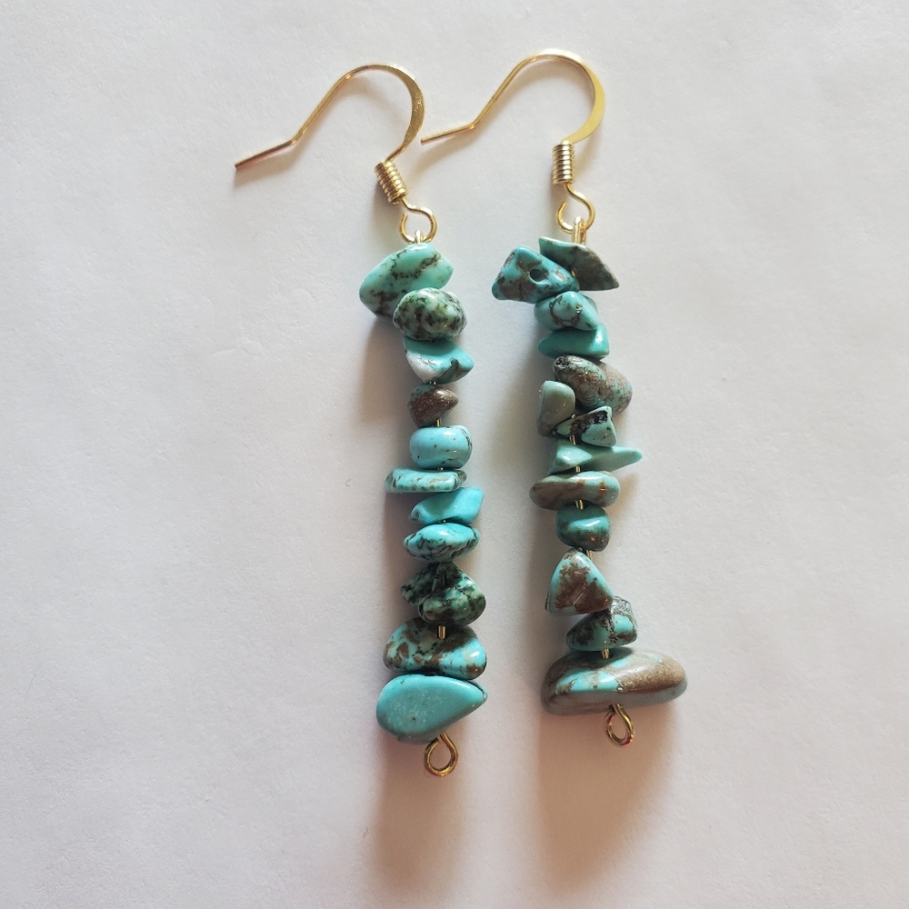Hand crafted Dyed Turquoise Howlite Chip Bead Earrings